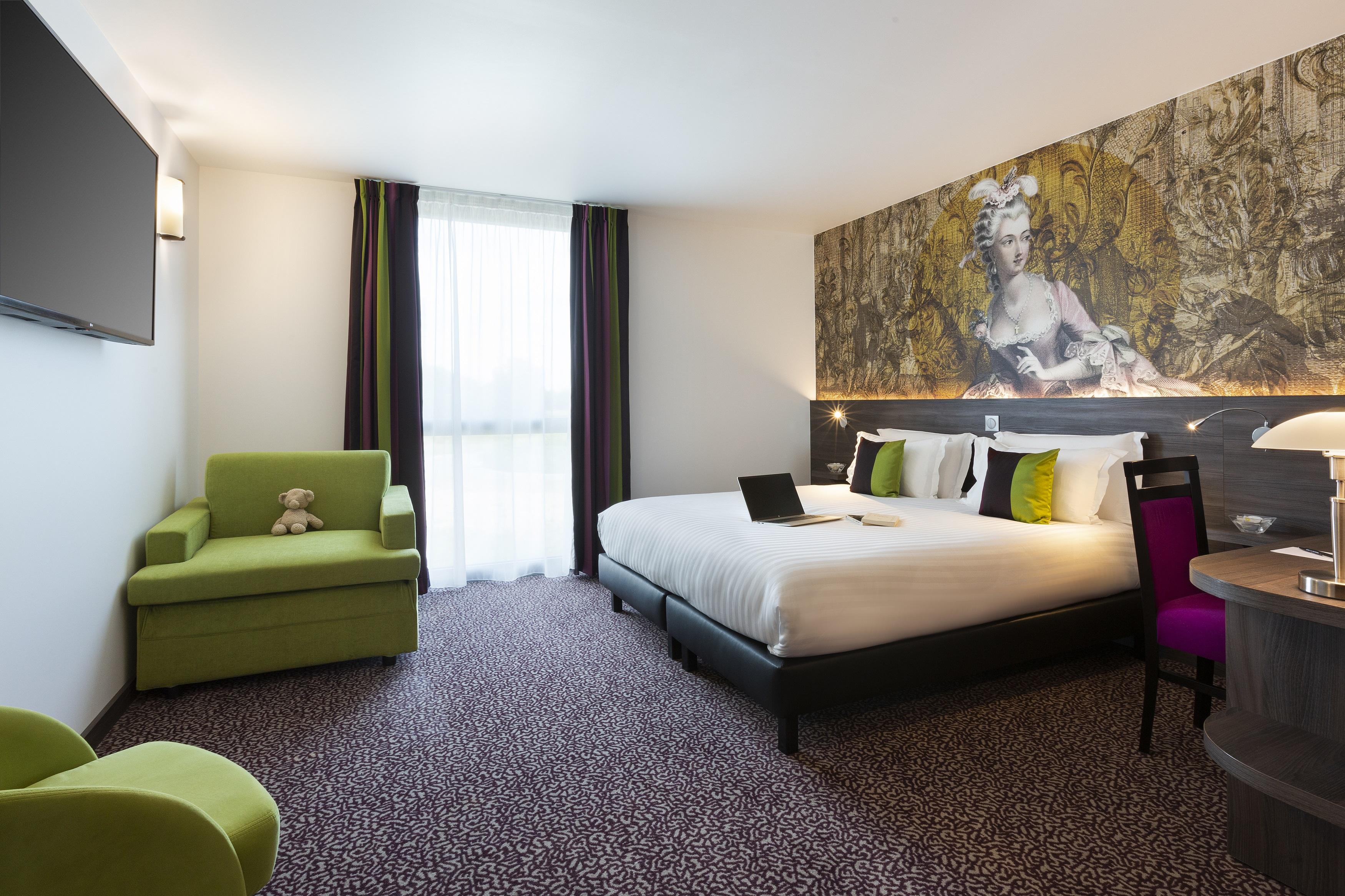 Hotel Roi Soleil Prestige Plaisir - St Quentin Esterno foto