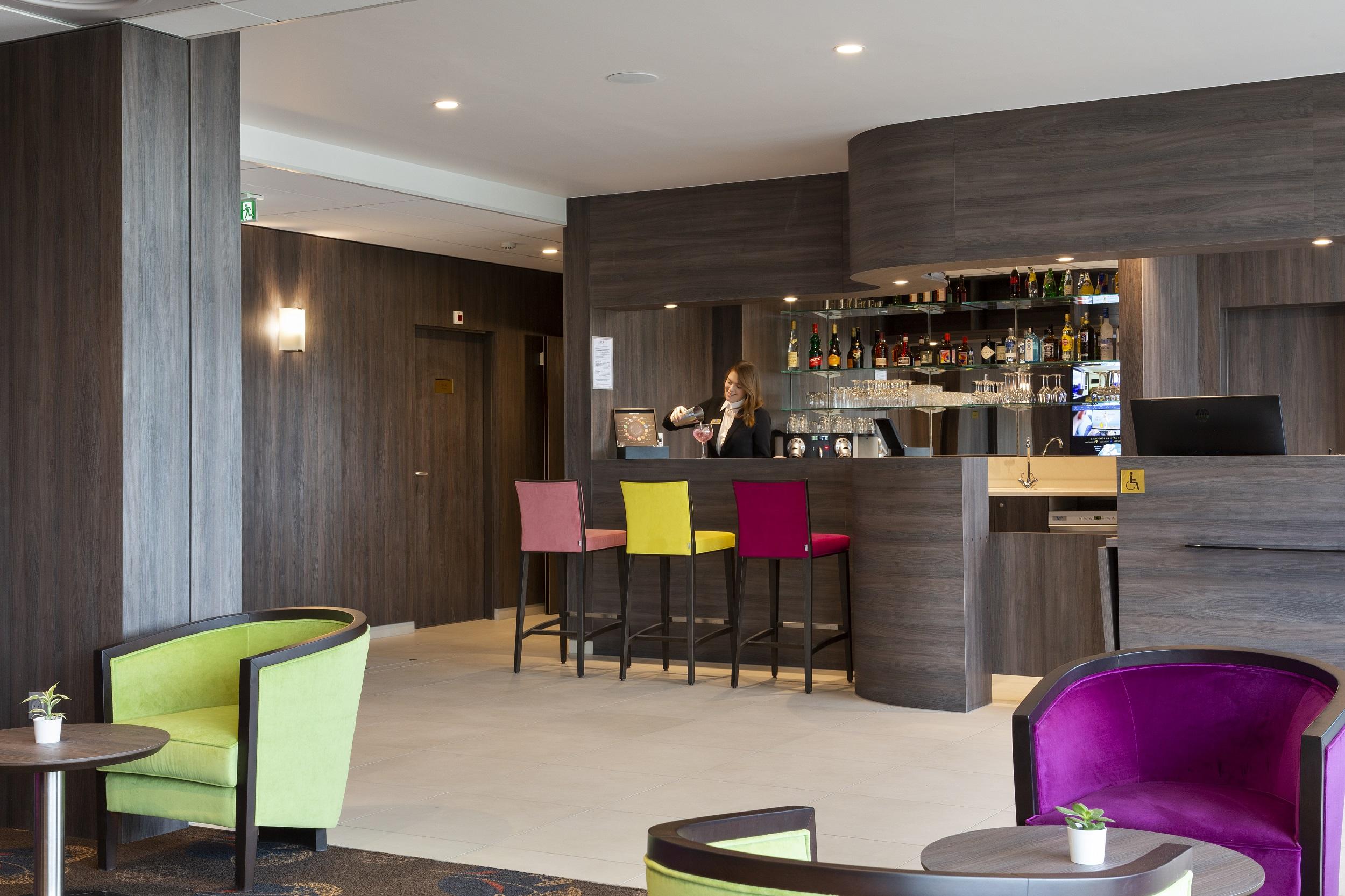 Hotel Roi Soleil Prestige Plaisir - St Quentin Esterno foto